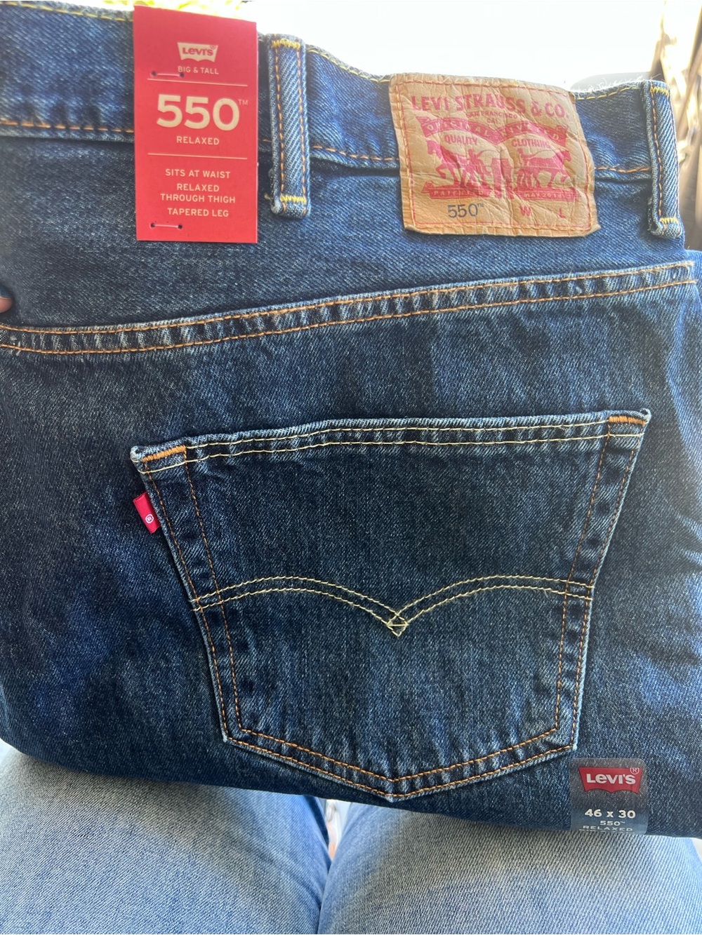 Levi's 550 Relaxed Blue Denim Jeans with Red Tag
